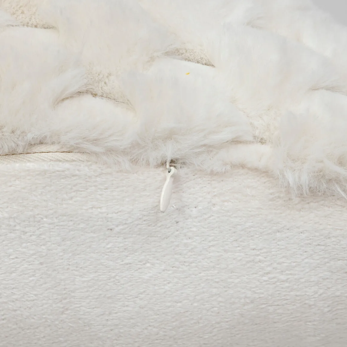 Coussin fourrure "Adriel"