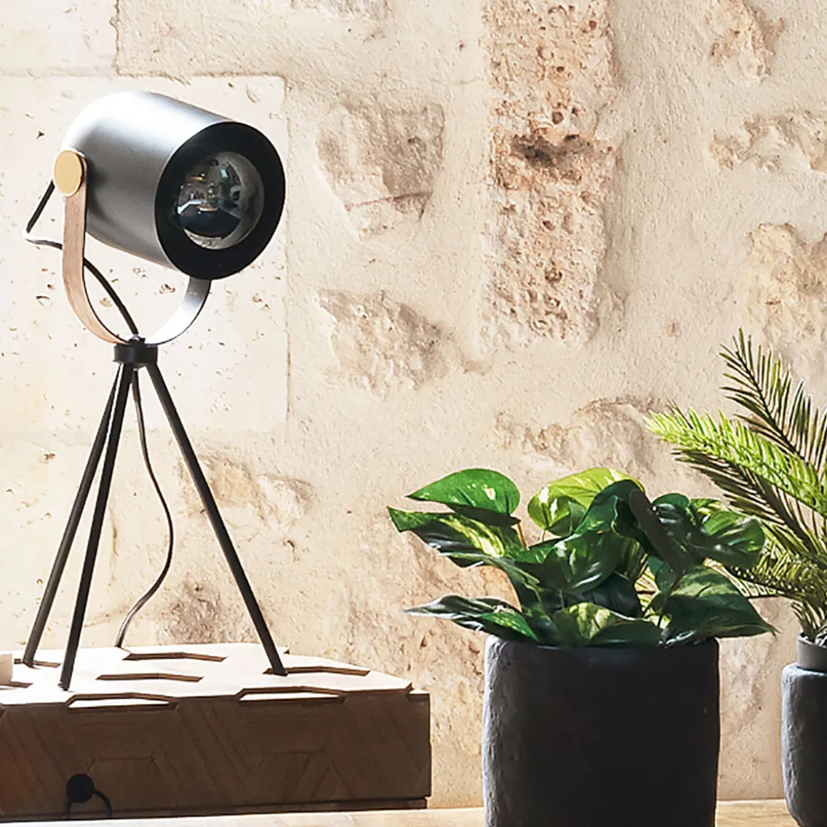 Lampe trépied "Bil"