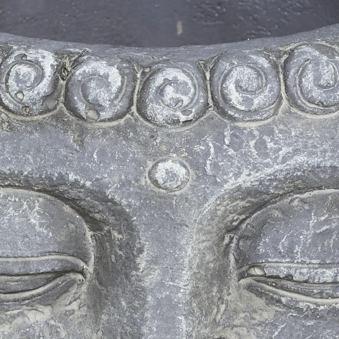 Pot "Bouddha" ciment